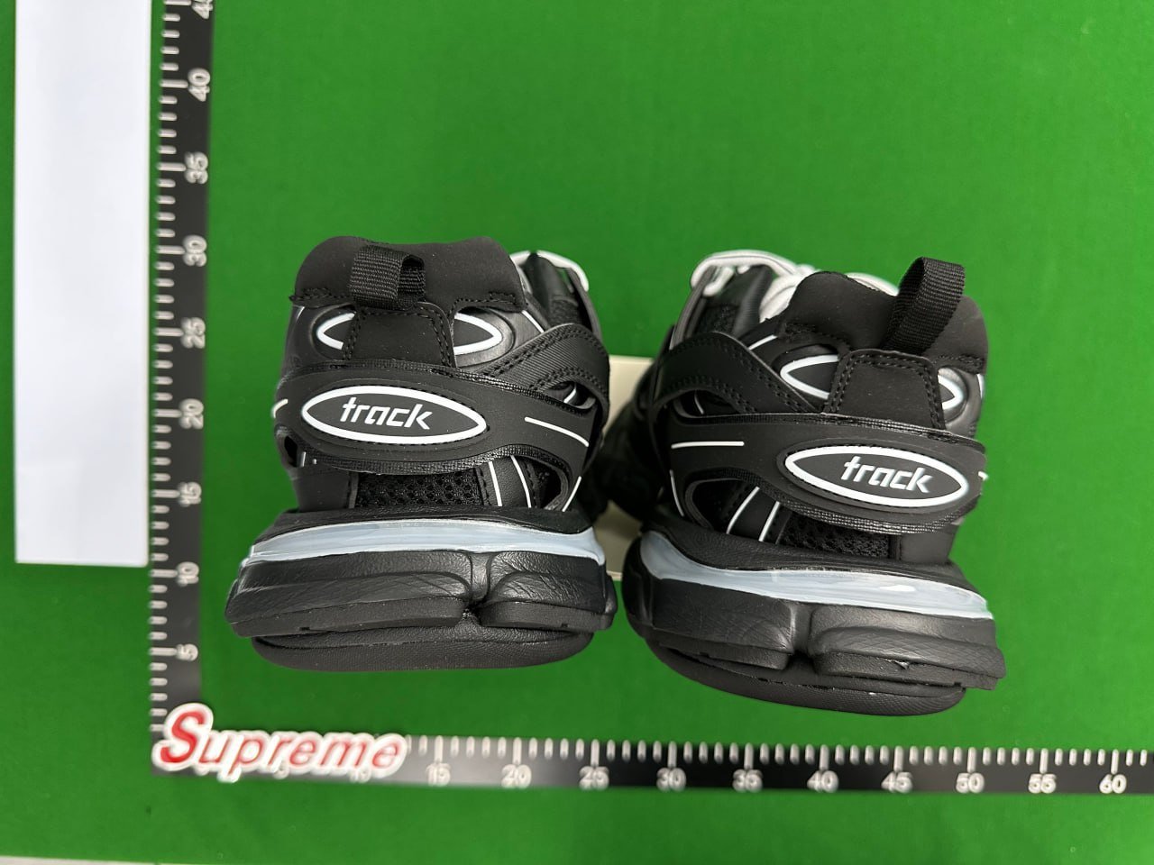 ph028 Balenciaga Track Led