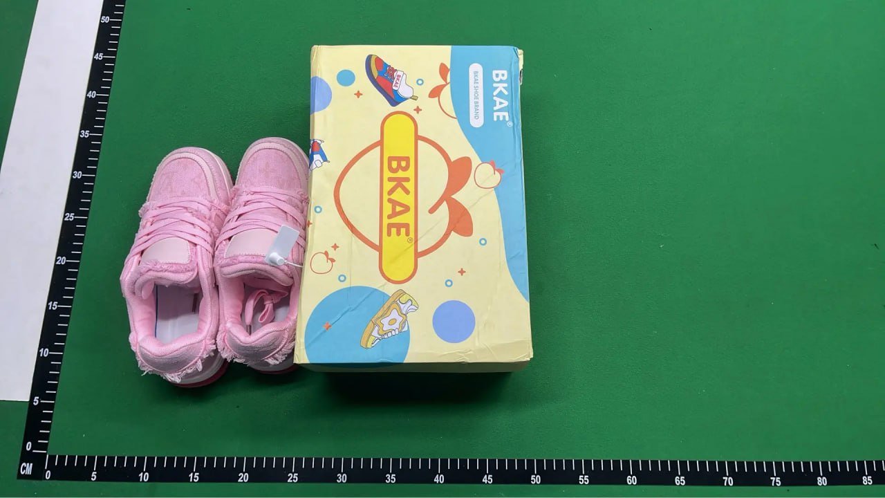 ph037 Louis Vuitton Trainers