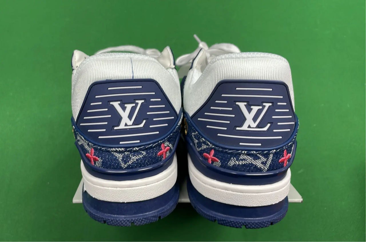 ph037 Louis Vuitton Trainers