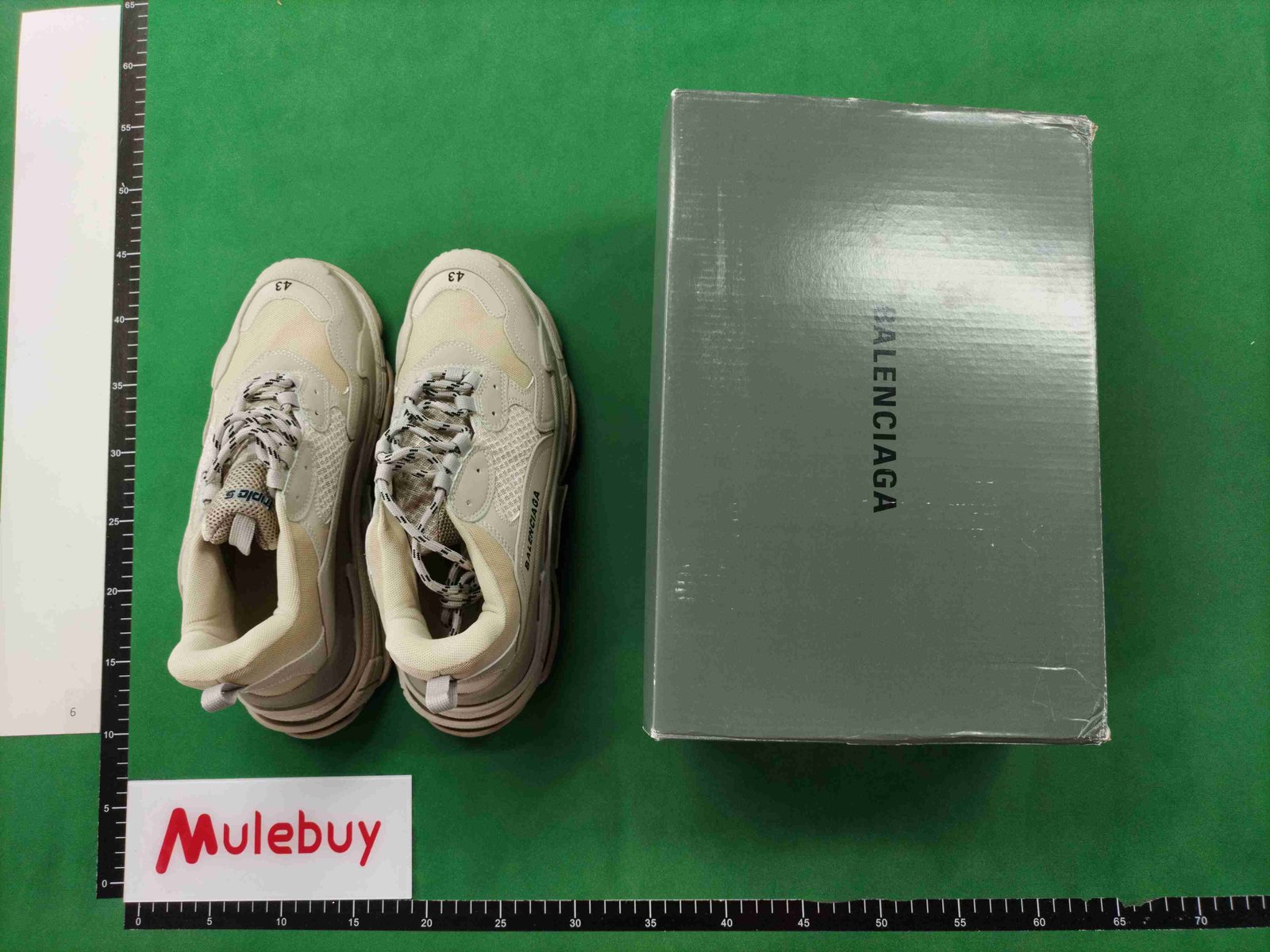 ph056 Balenciaga Triple S