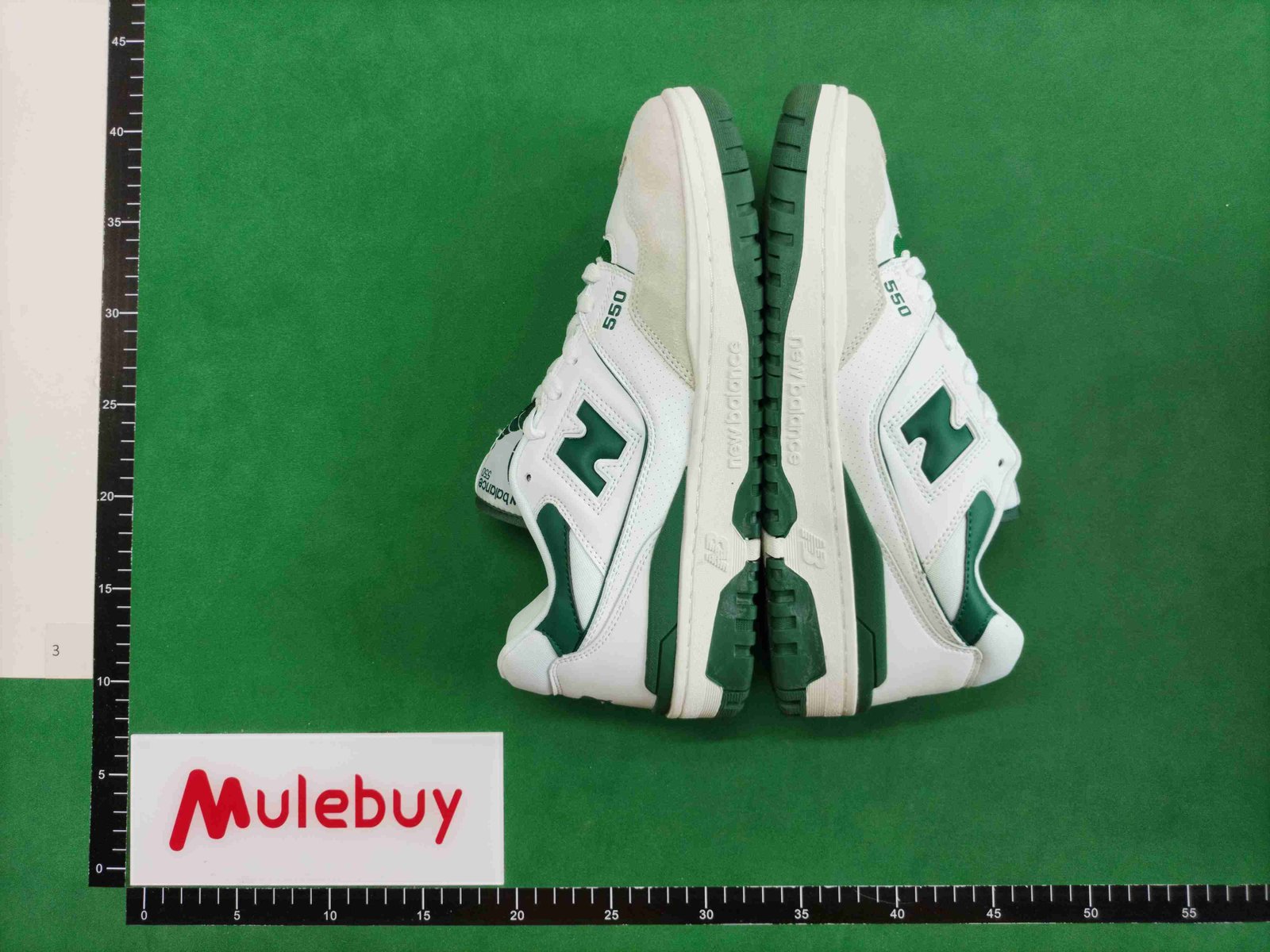 ph080 New Balance 550